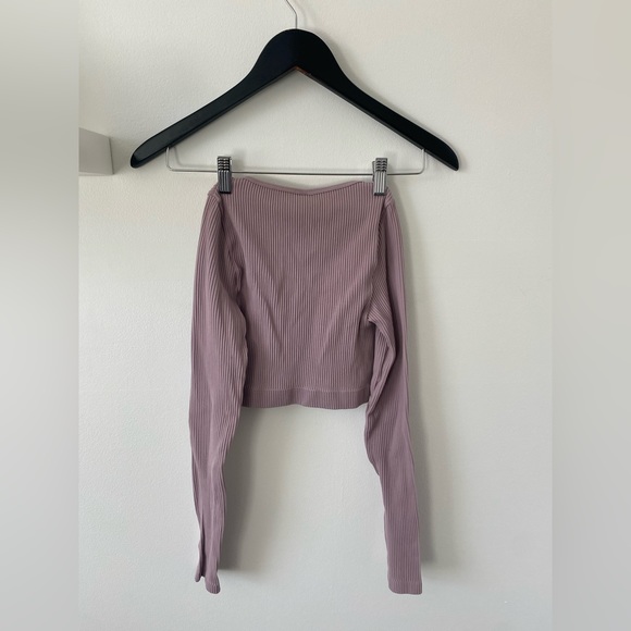 Aritzia The Group by Babaton Balsam Seamless Longsleeve - Picture 2 of 3